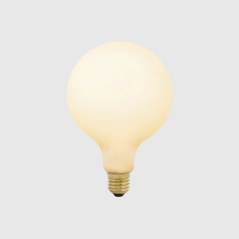 Porcelain III E27 LED Pera