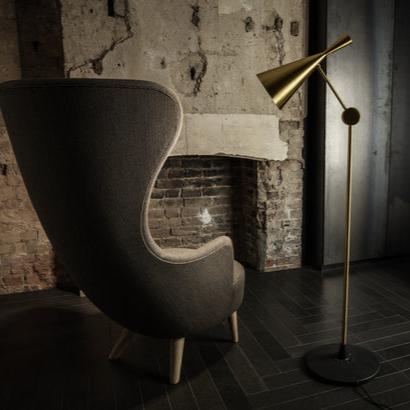 Beat floor lamp